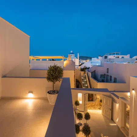 La Madeleine Oia (Santorini)