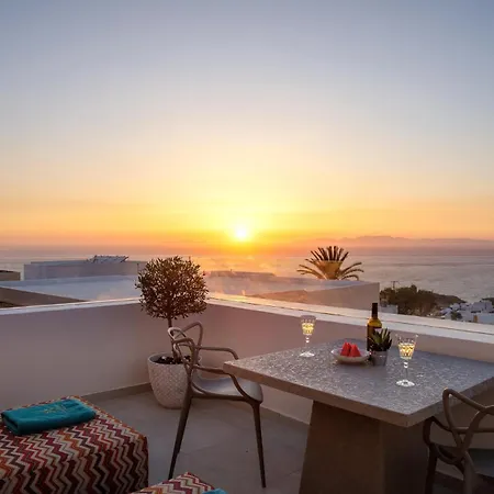 La Madeleine Bed & Breakfast Oia (Santorini)