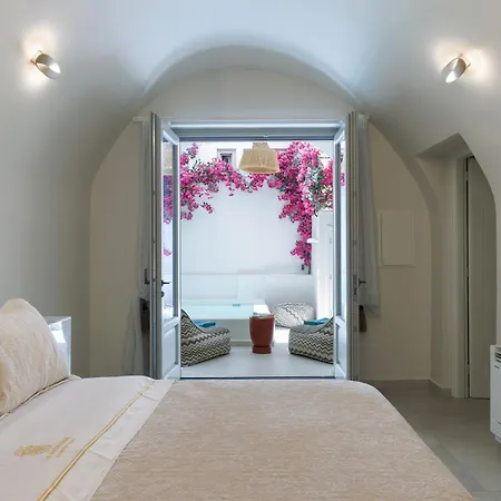 Bed & Breakfast La Madeleine Oia (Santorini)