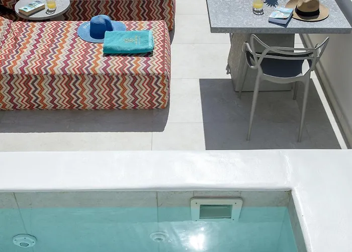 Alojamento de Acomodação e Pequeno-almoço La Madeleine 4*