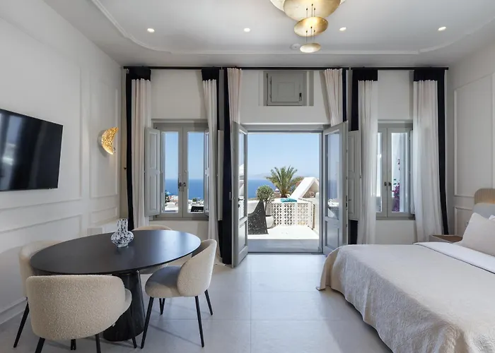 La Madeleine 4* Oia (Santorini)