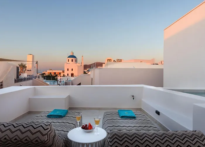 La Madeleine Oia (Santorini)